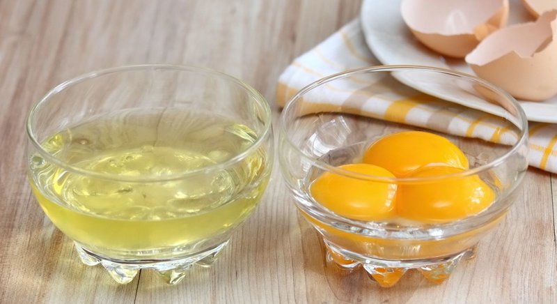 Ingrédients pour masques d'œufs à la maison
