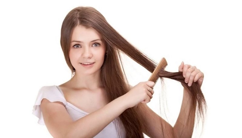 L'application d'acide nicotinique sur le cheveu améliore son état