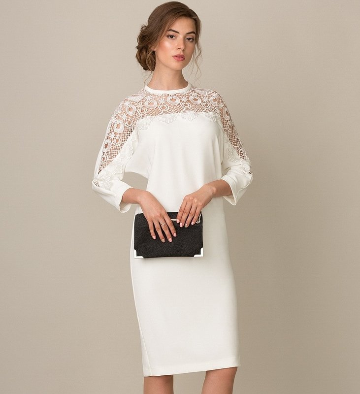 Rochie albă la modă