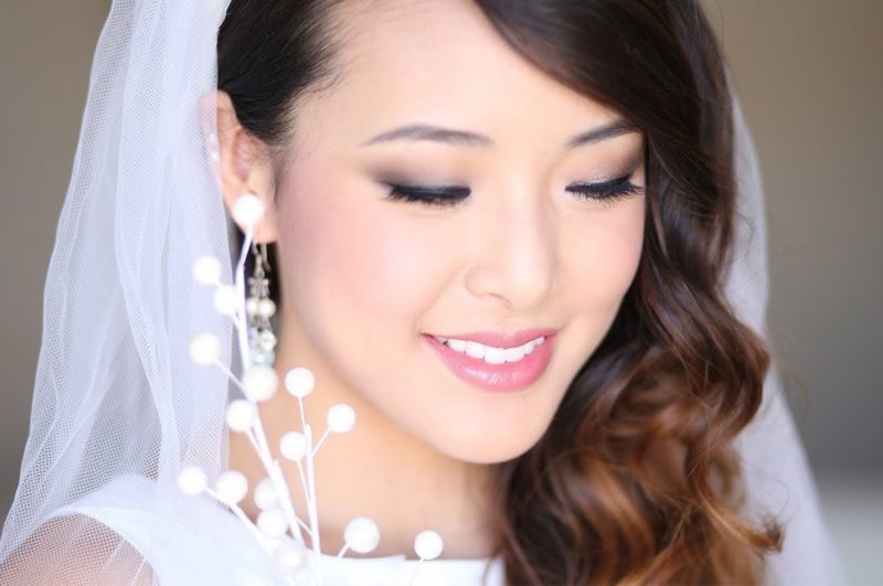 Machiaj delicat de nuntă pentru femeile din Asia