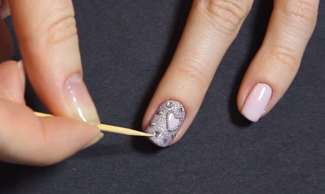 Strass pour les ongles