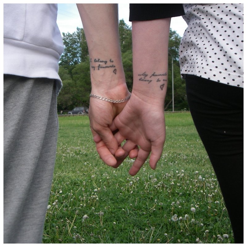 Tatovering på håndleddet for elskere