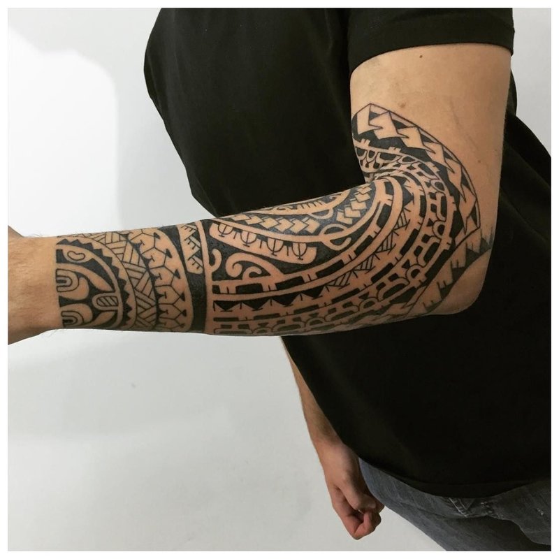Etnisk tatovering