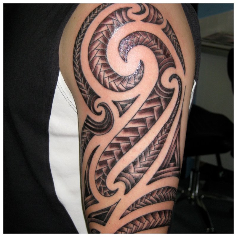 Tatuaj tribal neobișnuit